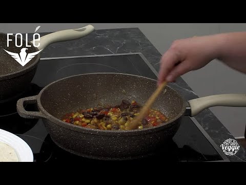 Video: Tortilla Kungulleshkash Me Qepë Dhe Kërcitje