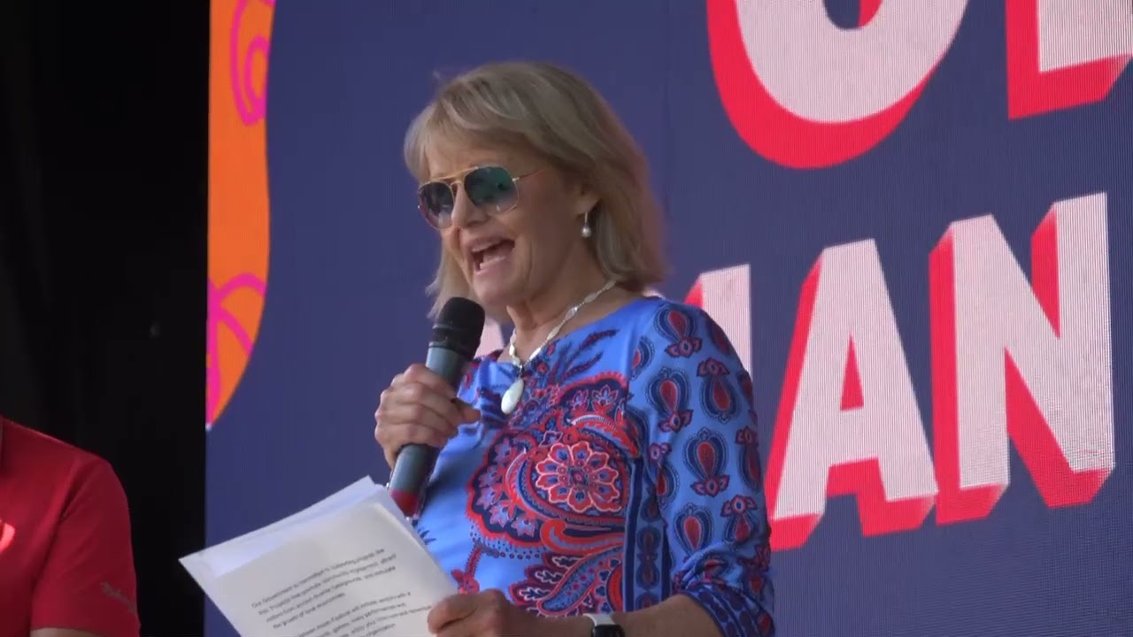 国会议员莉雅泰勒Leah Taylor Roy强调，联邦政府高度重视并支持这类活动