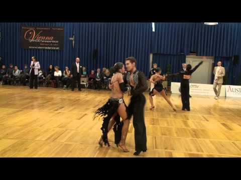 MIKE & ROXY - VIENNA - AOC 2010 - JUNIOR II - INTE...