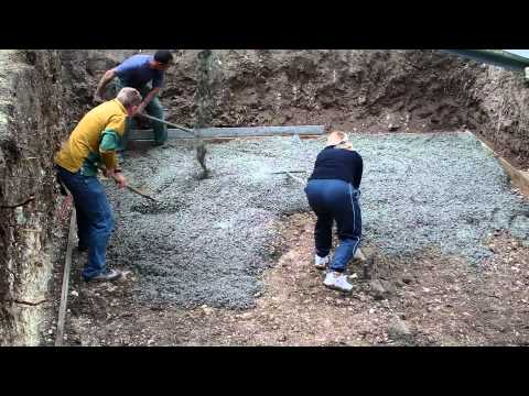 Construction dalle de béton : coulage du béton fibré8 avi