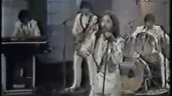 Los Bukis: "El Pobre Juan" (Programa: Siempre en Domingo) Los Bukis: "El Pobre Juan" (Programa: Siempre en Domingo)