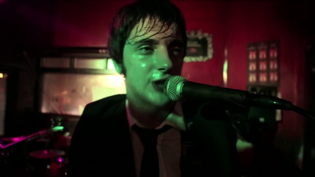 FUZZY VOX - 1789 (OFFICIAL VIDEO)