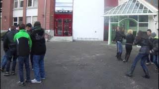 Sasalimpetan (Traditional game of Indonesia)