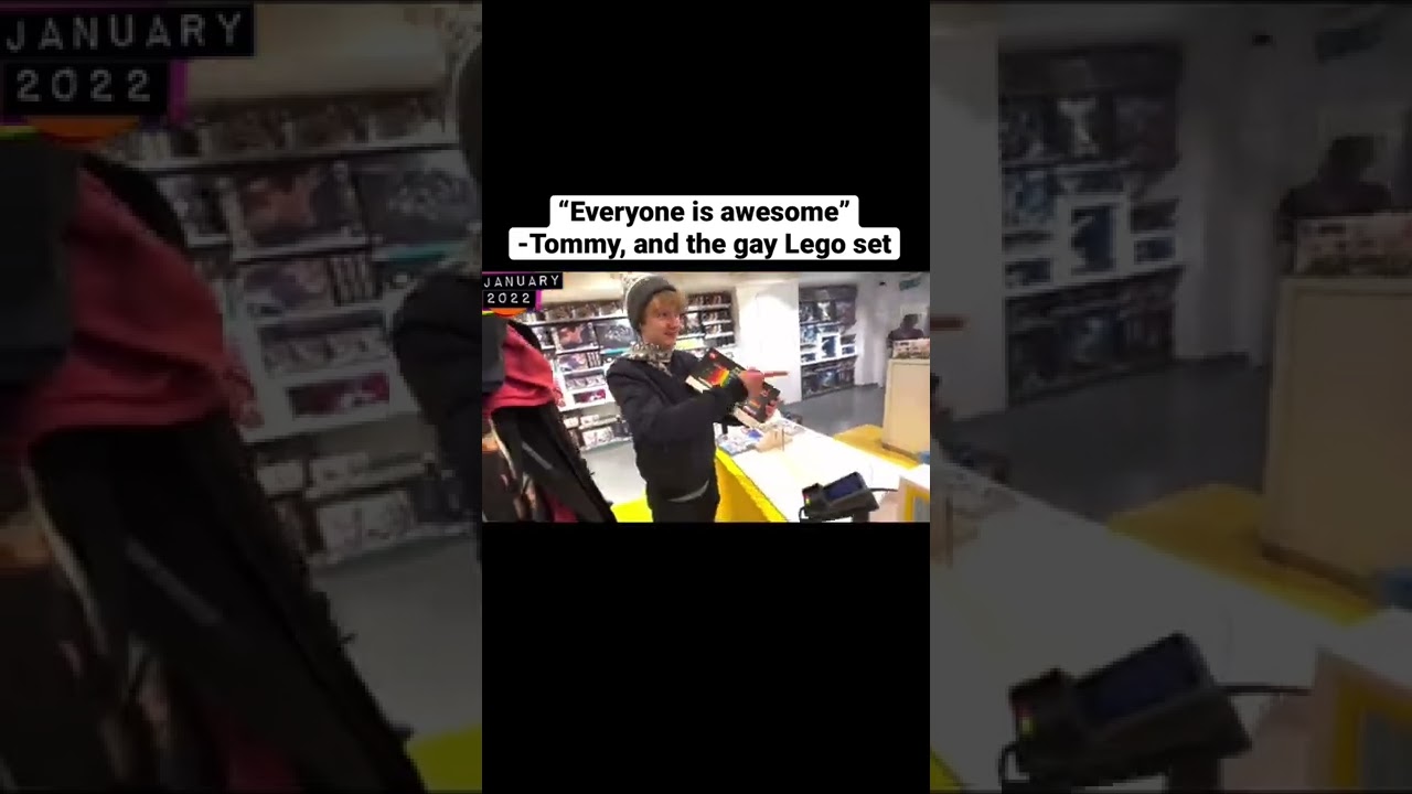 Томми получил гей-набор Lego 