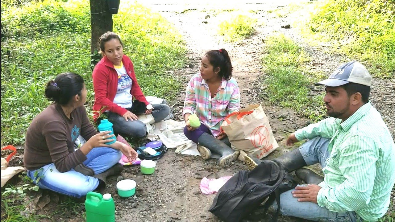 Humilde y Sencillo Desayuno Pero Feliz| Frijolitos con Tortilla