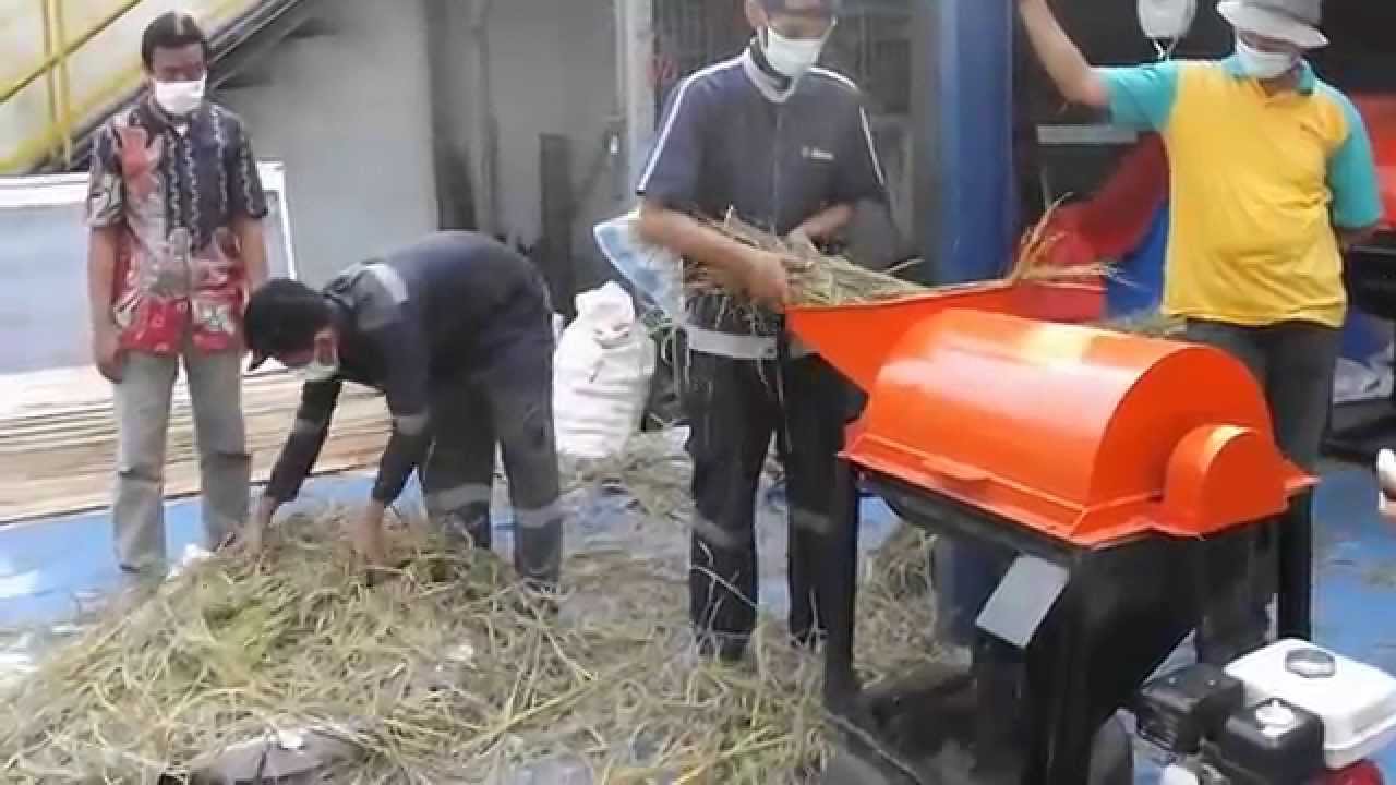 mesin pencacah jerami mesin perajang rumput gajah mesin mesin pencacah jerami mesin perajang rumput gajah mesin