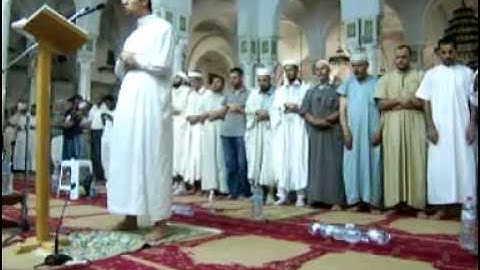 تلاوة رائعة من تونس (صلاة التهجد ليلة 23 رمضان 2011)