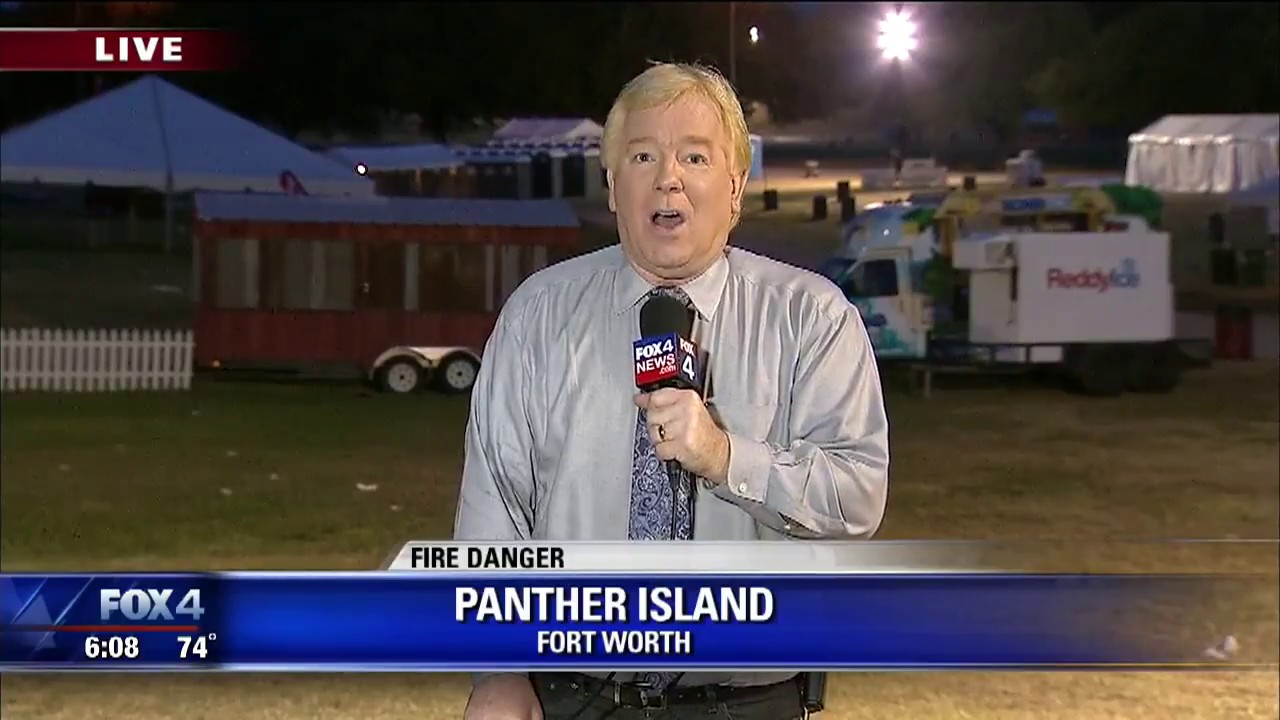 Fort Worth Fireworks Show Sparks Small Grass Fire Youtube