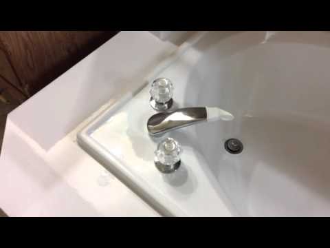 garden-tub-and-surround