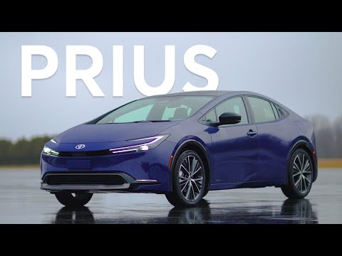 2023 Toyota Prius | Talking Cars #397