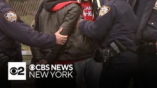 NYPD unwilling to punish officers for stop and frisk, report finds