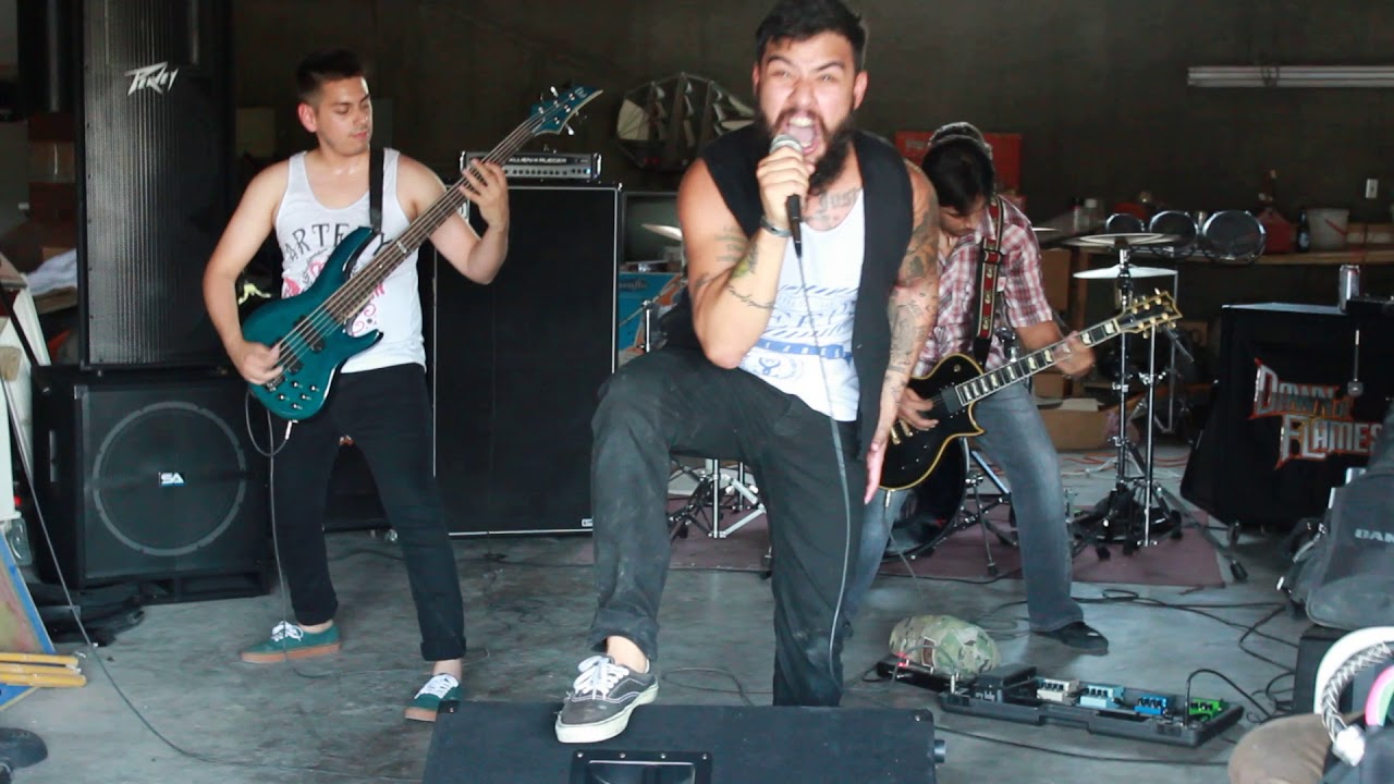 Ver Enrique Trevino Band Practice with Dawn of Flames 6/28/14 no YouTube Ver Enrique Trevino Band Practice with Dawn of Flames 6/28/14 no YouTube