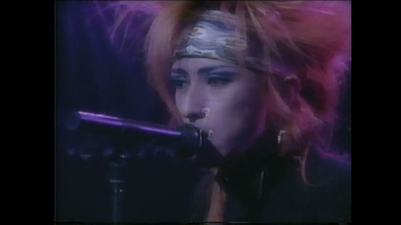 黒夢「DANCE 2 GARNET」LIVE (1993） - YouTube