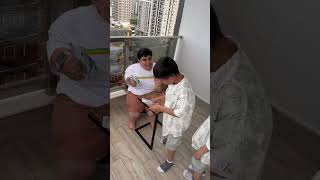 Dolarları Savurdum Bayrz Kutlu Olsun