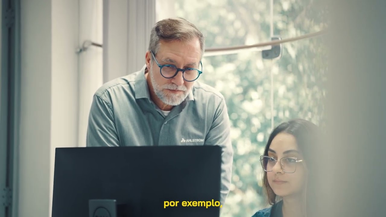 Uma fábrica vista por dentro