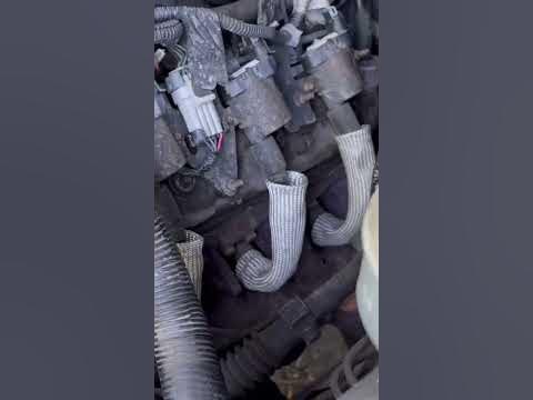 Checking fuel pressure on 5.3 Vortec Chevy Silverado - YouTube
