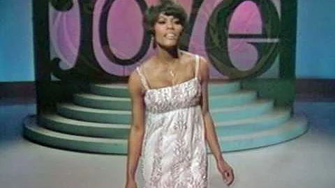 Who was the original singer of I Say A Little Prayer For You?