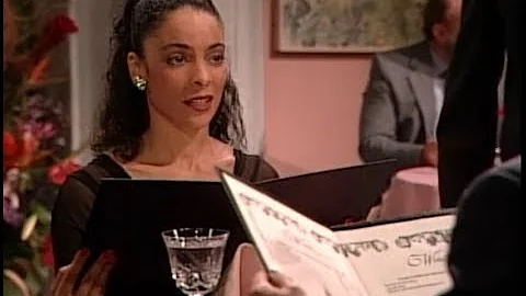 A Different World: 4x13 - Whitley goes out with Ju...