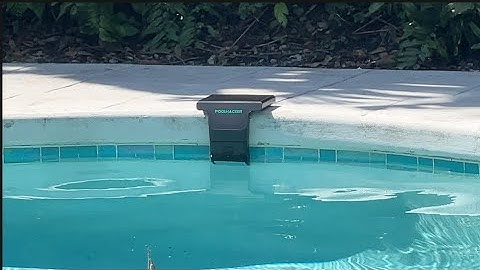 Unboxing the Poolside Solar Light by Poolhacker