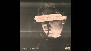 Watch Ashtin Larold Set Me Free video