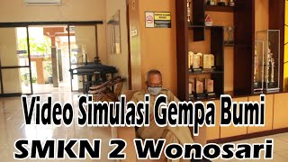 Simulasi Kesiapsiagaan Bencana Gempa Bumi Oleh SMKN 2 WONOSARI