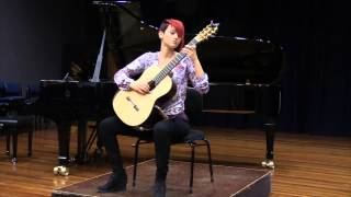 Introduction and Variations on a Theme by Mozart Op.9 by F. Sor (live), performed by Stephanie Jones chords