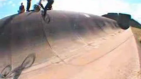 Federal BMX - Mark Love 'Remixed' Section