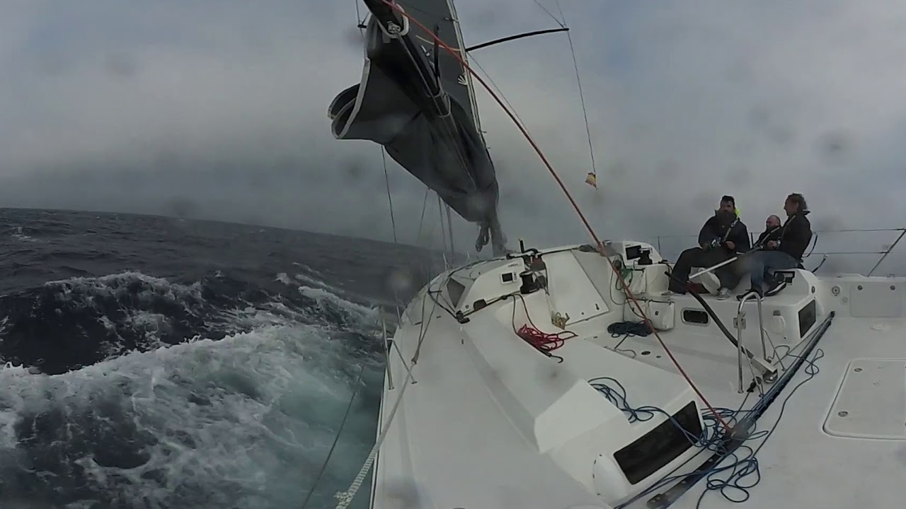 360 EXPERIENCE AT VALENCIA - SAN ANTONIO OFFSHORE RACE. POGO 12.50 VELOX SAILING