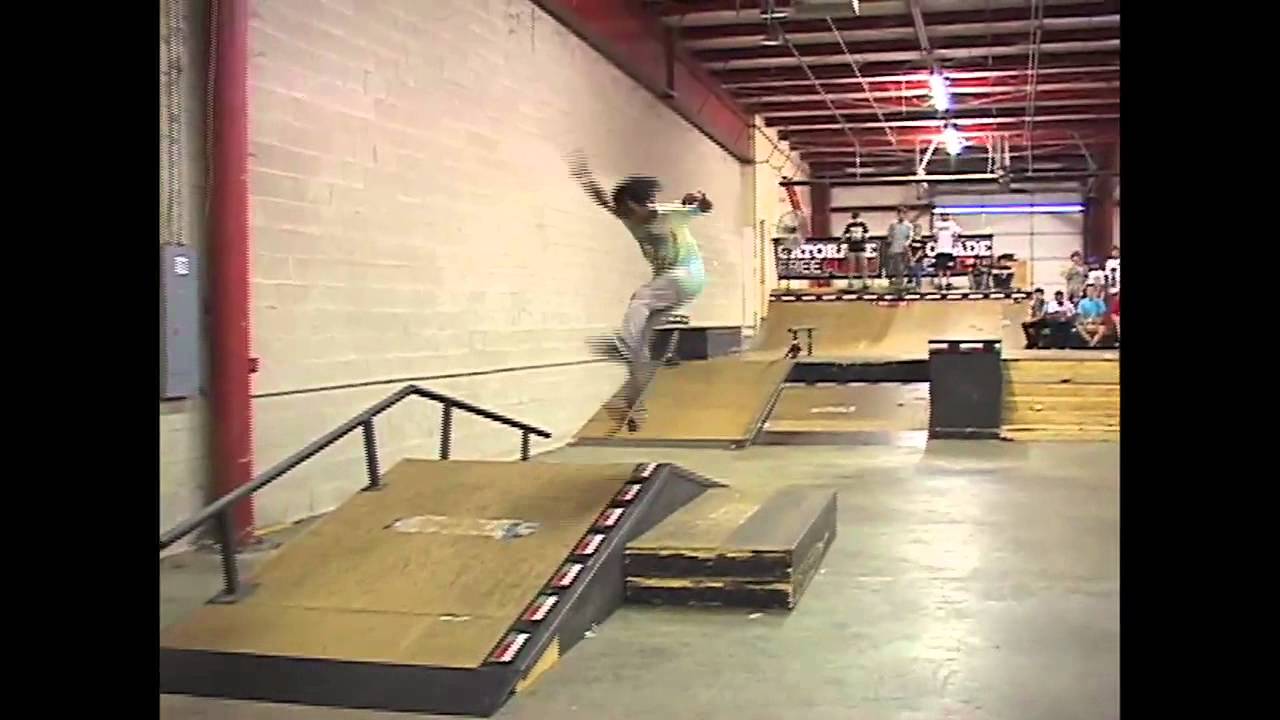 Gatorade Free Flow Tour - Warp 2011 Skateboard Park Highlight Video feat. London Davis, Miles Canevello