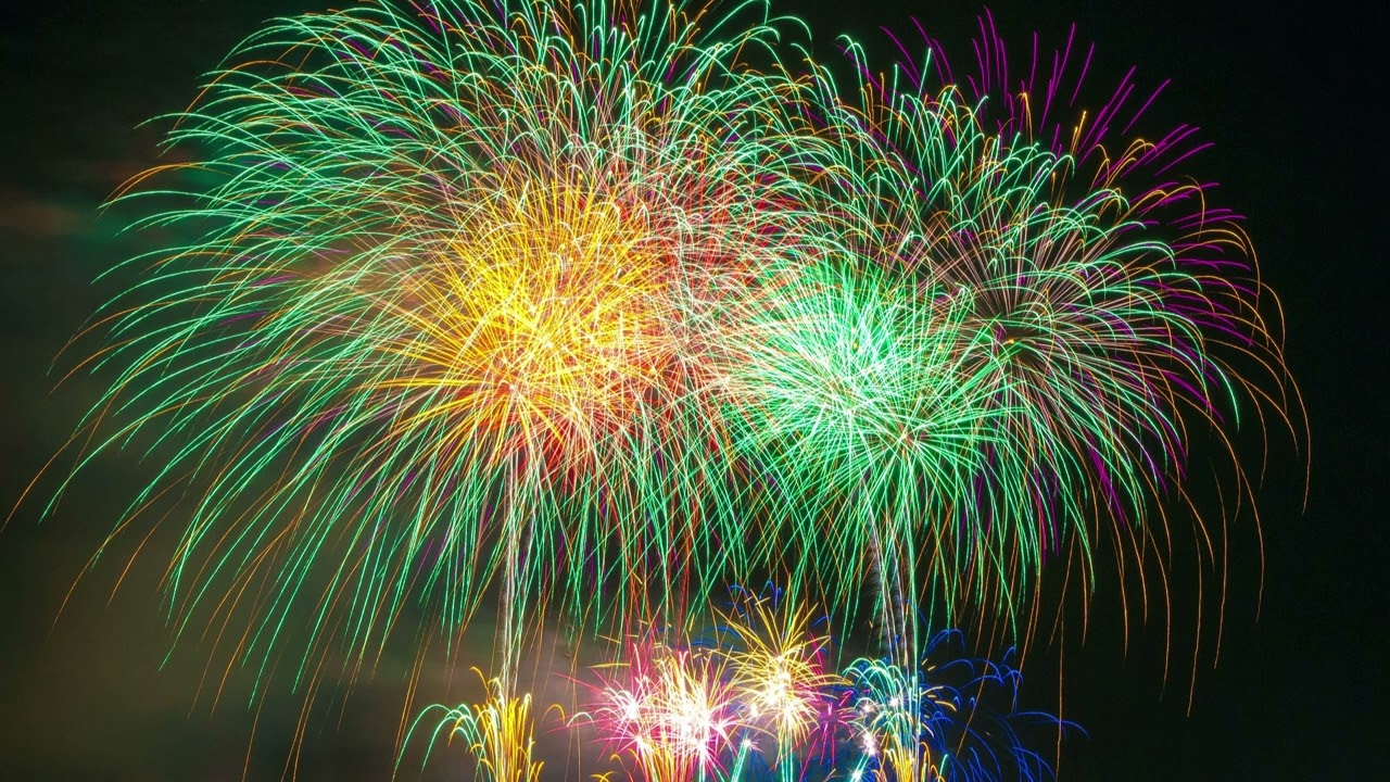 Holiday Cinematic Music Mix l Orchestral and Modern Music