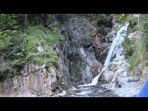 თუშეთის გზა და ჩანჩქერები