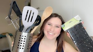 Dollar Tree Kitchen Wall Utensil Holder DIY/Kitchen Hack! Get Rid Of Your Utensil Jar!