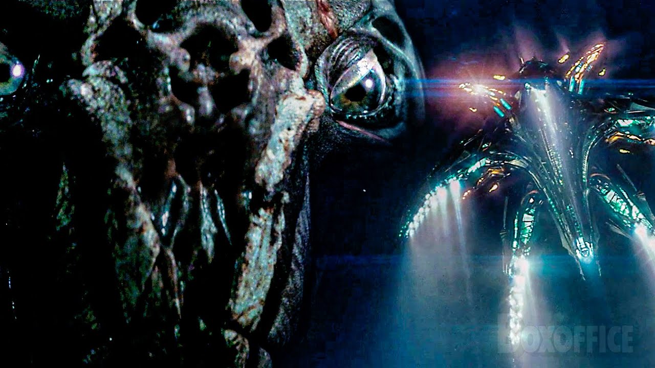 La bestia alienígena construye una nave estelar | Escena final - YouTube
