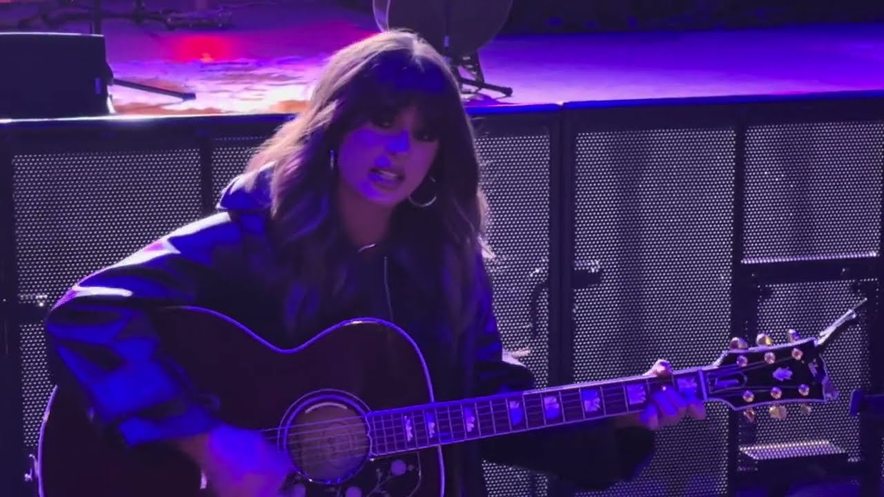 Ella Langley -  Excuse the Mess (Acoustic) (Huntsville, AL Feb 13, 2025)