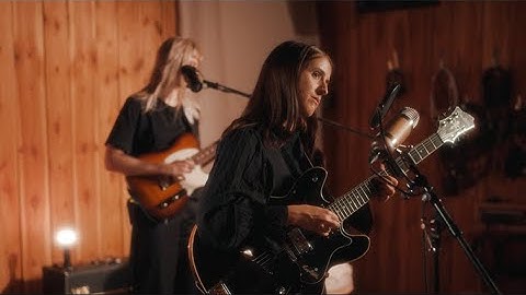 Adna - Beautiful Hell (Acoustic Version)