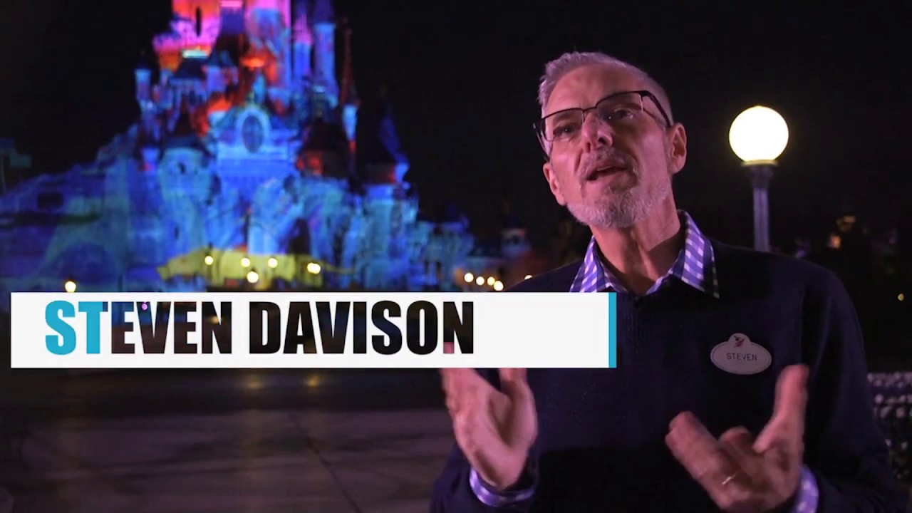 Behind the scenes at / Preview of Disney Illuminations - Disneyland Paris