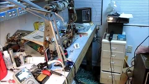 Repair of a 1959 Eico 324 Signal Generator (Part 1)