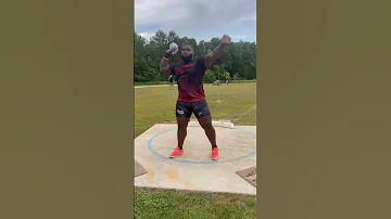 NEW NATIONAL RECORD 19 17m 62 9 16lbs Shotput 