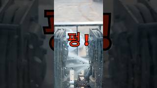 지게차 유압호스가 터졌다!! 작업 중지!! #지게차   #지게차운전 #중장비 #유압 #지게차고장 #지게차수리 #지게차정비 #shorts #folklift