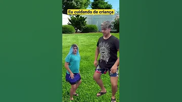 EU CUIDANDO DE CRIANÇA | #shorts