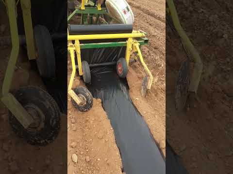 الة تركيب القوتاقوت و بلاستيك الخضر        