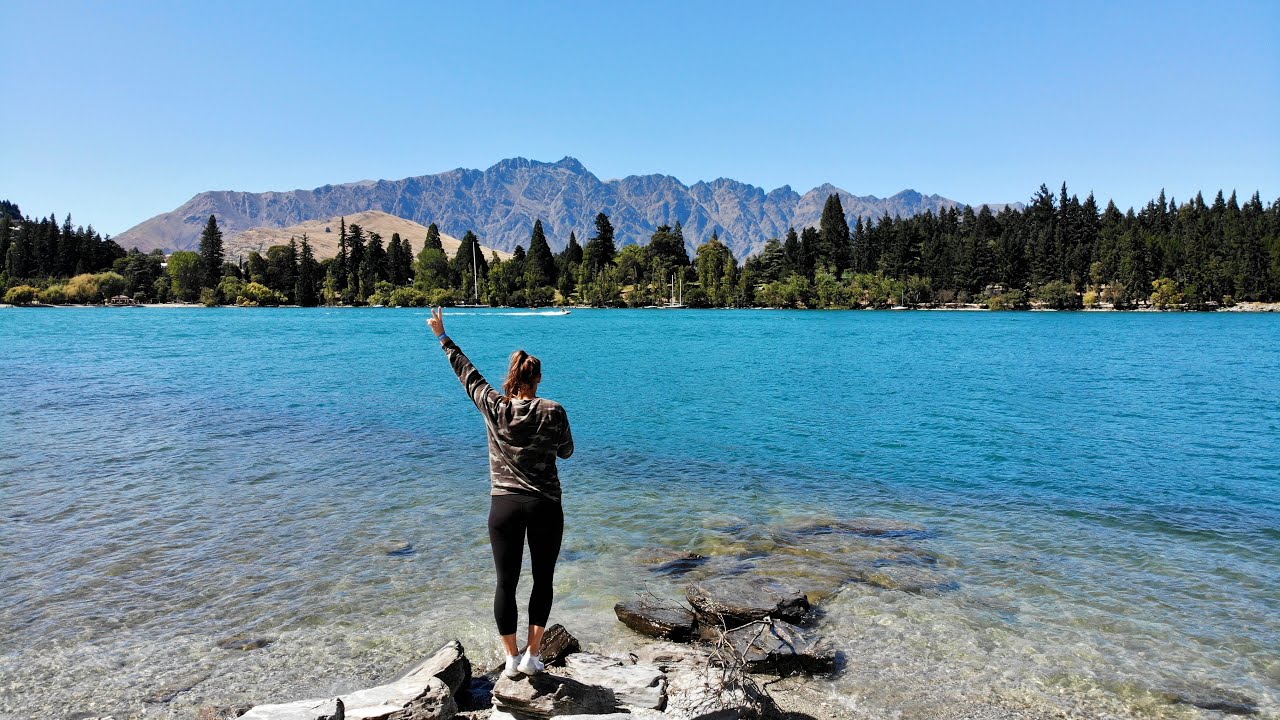 DRONE FOOTAGE OF STUNNING QUEENSTOWN NEW ZEALAND
