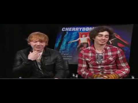 Rupert Grint and Robert Sheehan Describan sus pers...