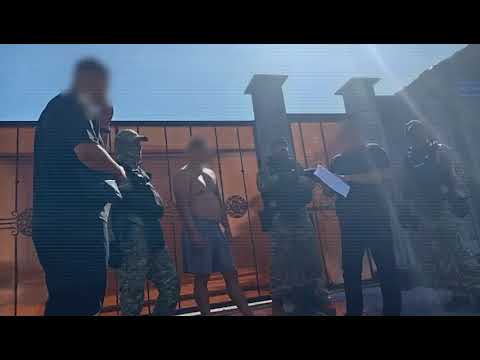 Полицией задержаны подозреваемые в угоне дорогостоящего автомобиля