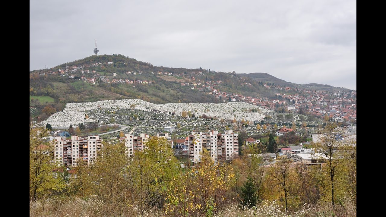 Reportaža sa sarajevskog groblja Bare 2016