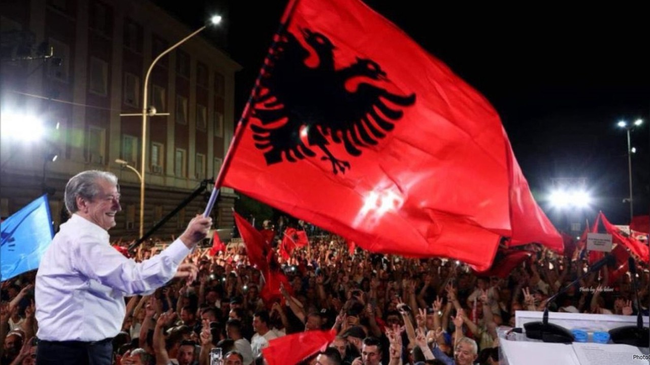 Berisha paralajmëron bllokim për protestën/ Avokatët: Do përpiqet të ndryshojë skenar