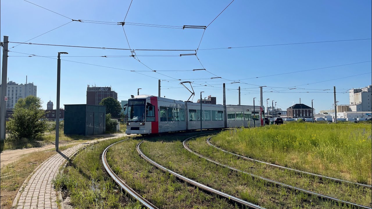Rheinbahn Düsseldorf Linie 707 Mitfahrt von Medienhafen/Kesselstraße bis Unterrath S (Kompl.)