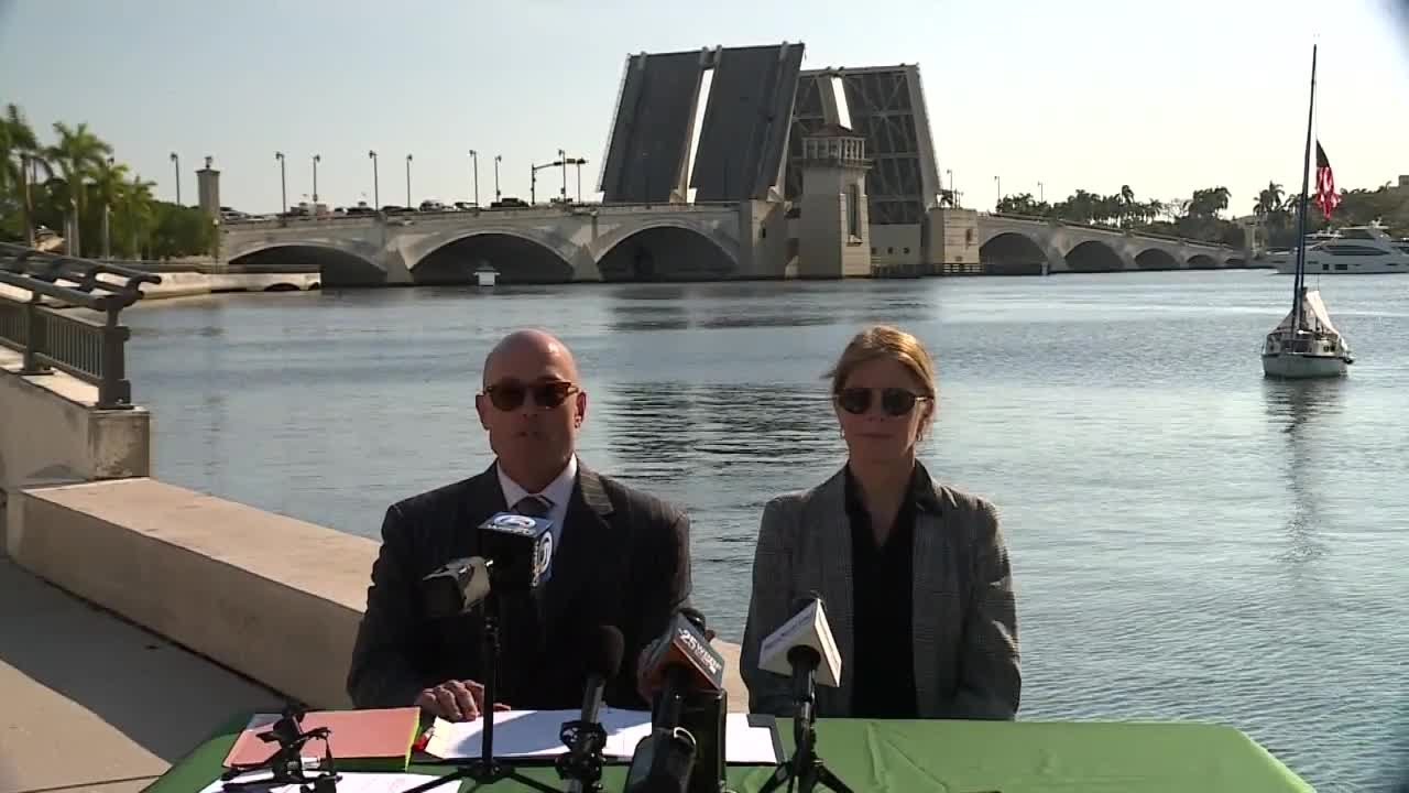 Lawyer announces lawsuit in West Palm Beach drawbridge death