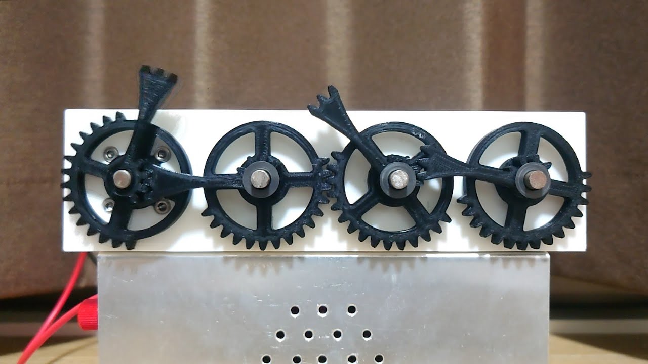 欠歯歯車を4つ並べてみた (Lining Up Four Segment Gears) - YouTube