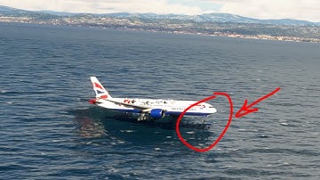 beautiful view of the plane when landing at the airport eps 067